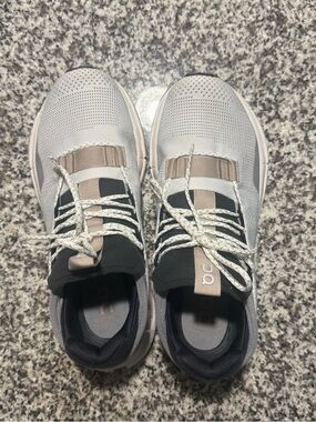 On CloudNova sneakers in gray, white, black and beige